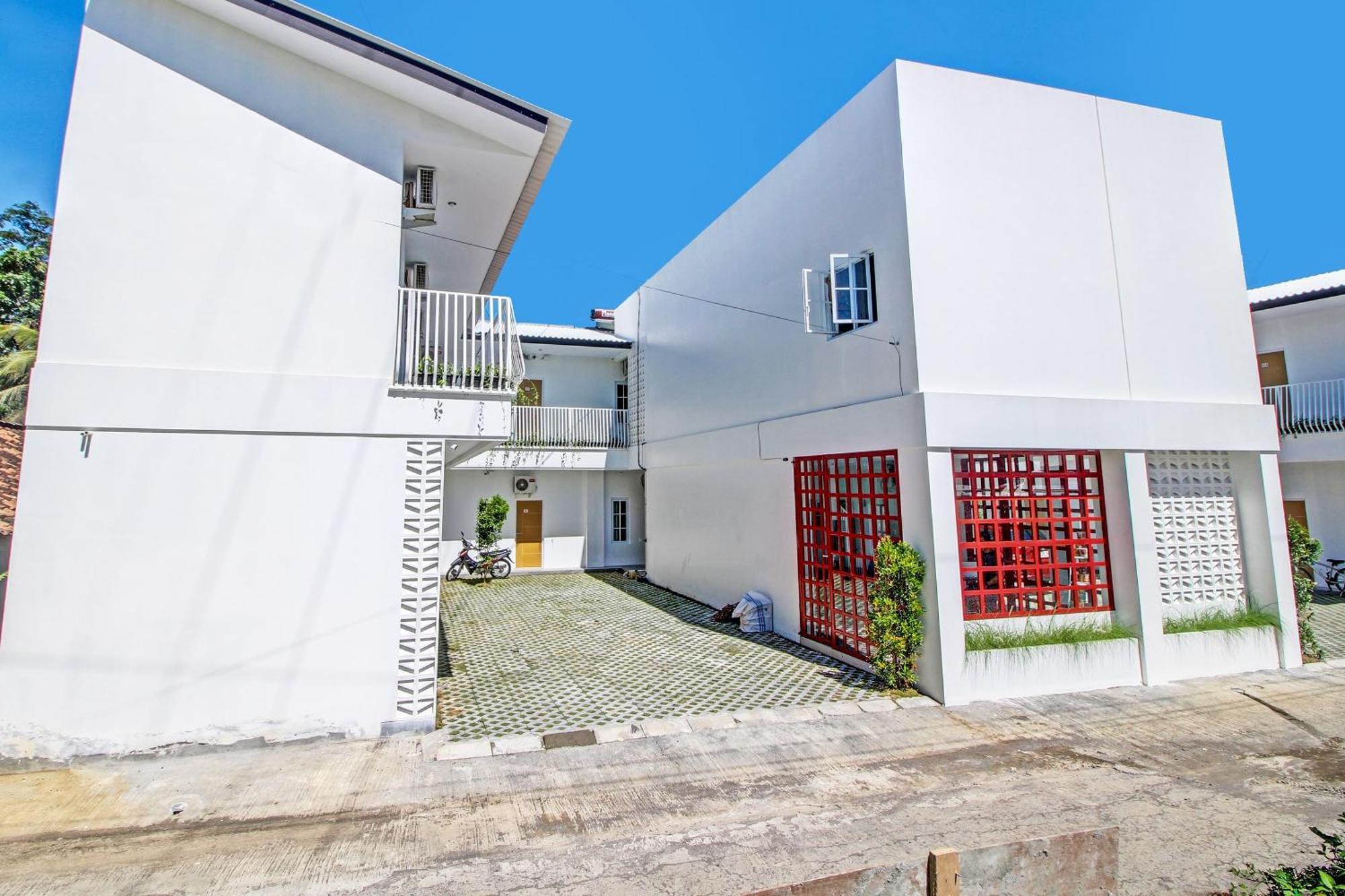 Super Oyo Collection O 92363 Kp Inn Γιογκιακάρτα Εξωτερικό φωτογραφία