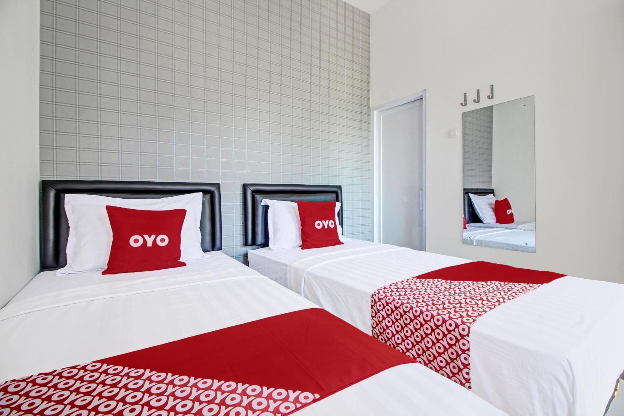 Super Oyo Collection O 92363 Kp Inn Γιογκιακάρτα Εξωτερικό φωτογραφία